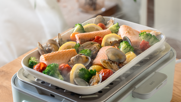 温野菜とサーモンのアクアパッツァ