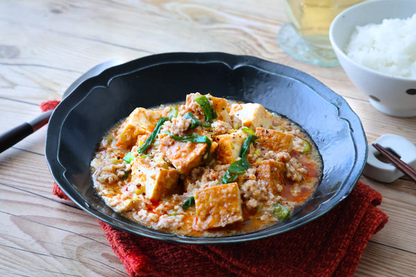 厚揚げとひき肉の旨辛蒸し麻婆風